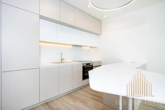 Pronájem bytu 2+kk, Praha - Třebonice, Thomasova, 57 m2