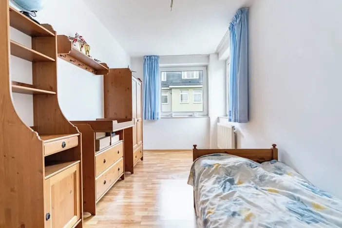 Prodej bytu 4+1, Praha - Žižkov, V kapslovně, 100 m2