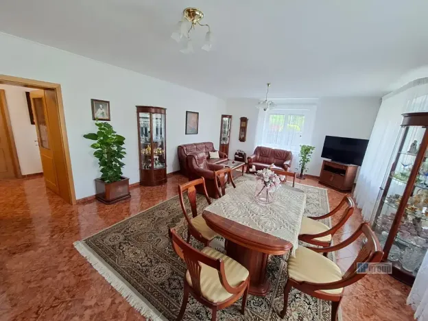 Prodej rodinného domu, Poříčany, U Koupaliště, 200 m2