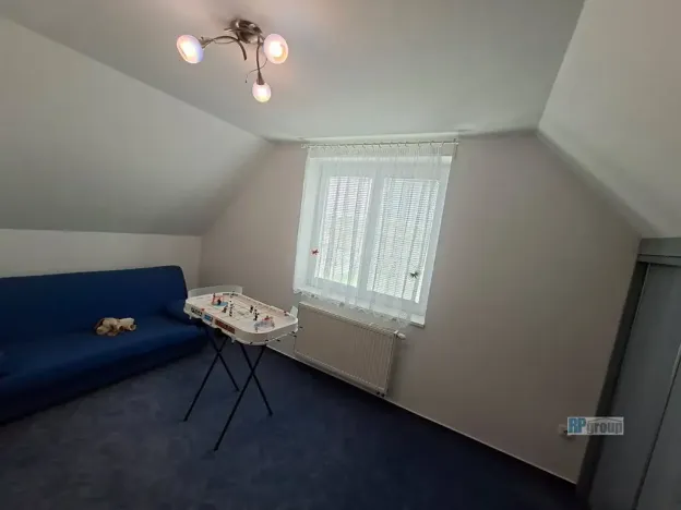 Prodej rodinného domu, Poříčany, U Koupaliště, 200 m2