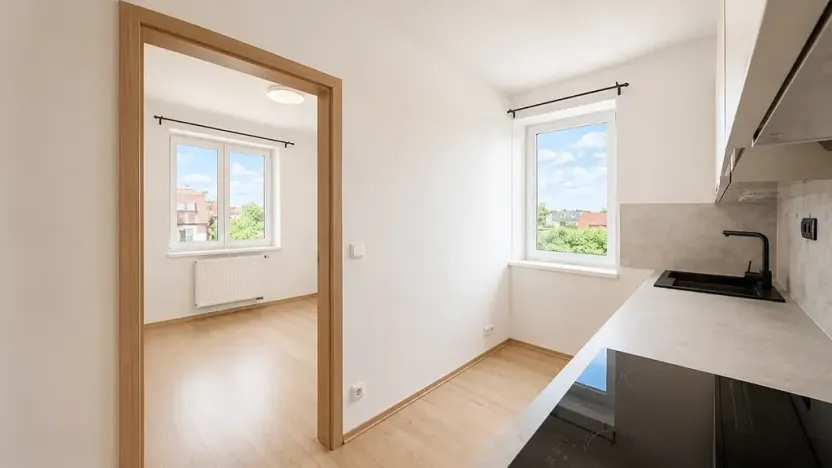 Prodej bytu 2+kk, Vestec, Ve Stromkách, 45 m2