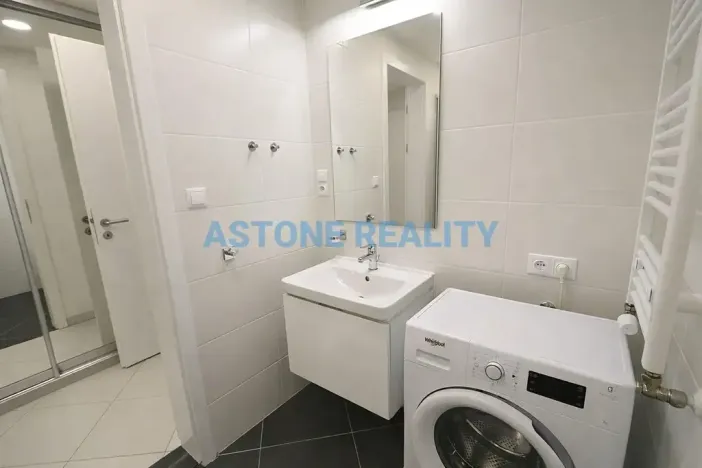 Pronájem bytu 1+kk, Praha - Třebonice, Do zahrádek I, 38 m2