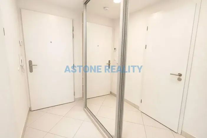 Pronájem bytu 1+kk, Praha - Třebonice, Do zahrádek I, 38 m2