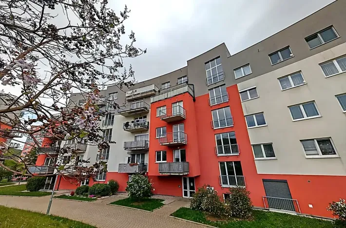 Prodej bytu 1+kk, Beroun, Nepilova, 37 m2