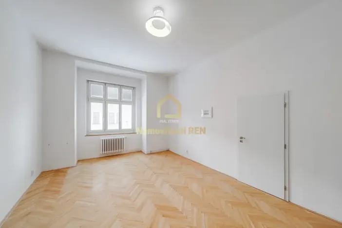 Pronájem kanceláře, Ostrava, Nádražní, 113 m2