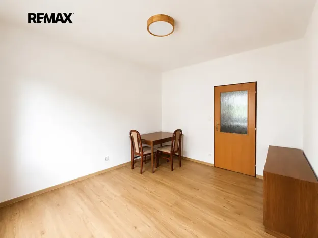 Pronájem bytu 2+1, Praha - Radotín, Sídliště, 50 m2