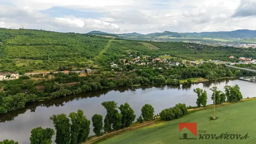 Prodej pozemku pro bydlení, Žalhostice, 2627 m2