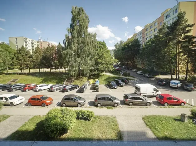 Prodej bytu 2+1, Jindřichův Hradec, sídliště Vajgar, 61 m2