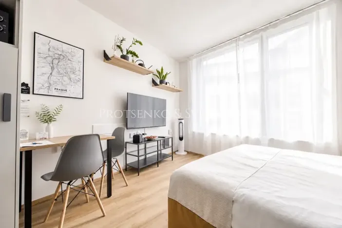 Prodej bytu 1+kk, Praha - Smíchov, Mozartova, 22 m2