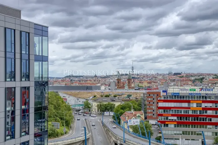 Prodej bytu 1+kk, Praha - Smíchov, Mozartova, 22 m2