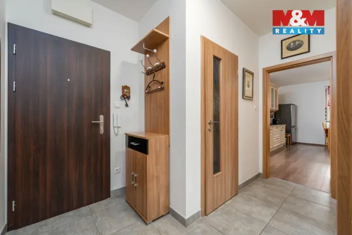 Prodej bytu 3+kk, Včelná, Dolní, 63 m2