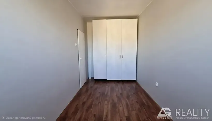 Prodej bytu 3+1, Praha - Vinohrady, náměstí Míru, 62 m2