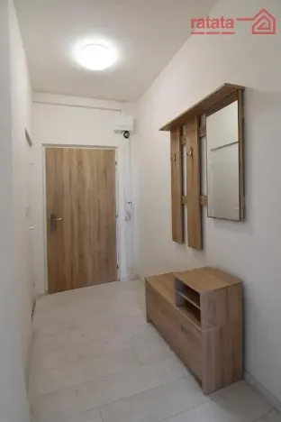 Pronájem bytu 1+1, Chomutov, Stavbařská, 33 m2