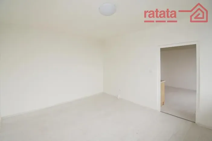Pronájem bytu 1+1, Chomutov, Stavbařská, 33 m2