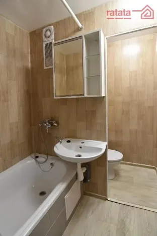 Pronájem bytu 1+1, Chomutov, Stavbařská, 33 m2