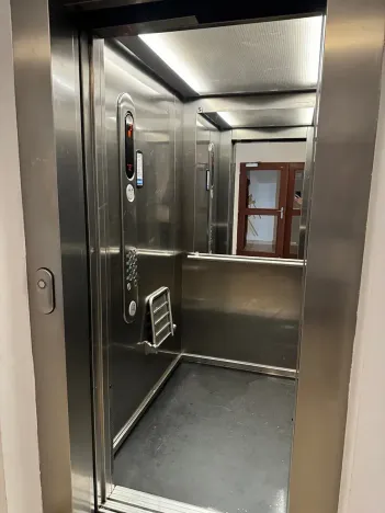 Pronájem bytu 2+kk, Praha - Stodůlky, Raichlova, 62 m2