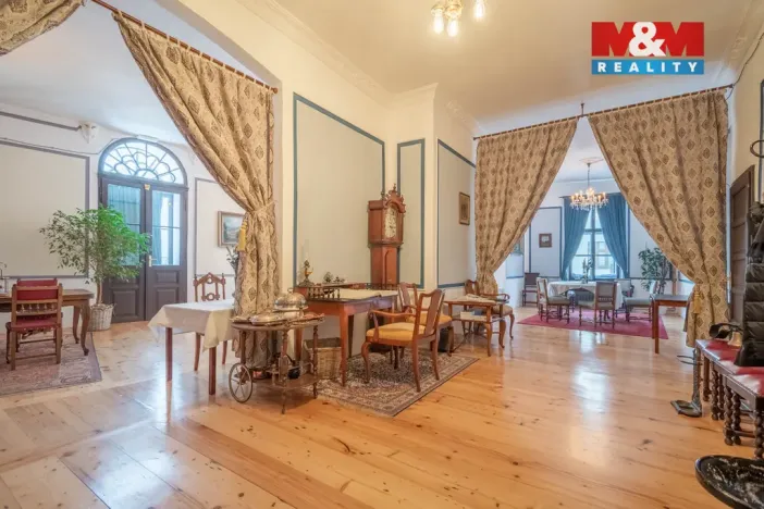 Prodej činžovního domu, Kladno, Poděbradova, 1143 m2