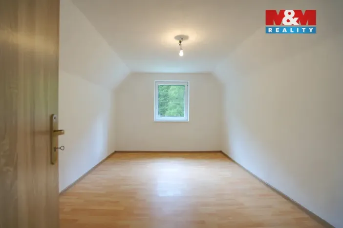 Prodej rodinného domu, Hutisko-Solanec - Solanec pod Soláněm, 180 m2
