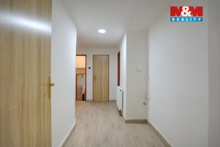 Prodej rodinného domu, Hutisko-Solanec - Solanec pod Soláněm, 180 m2