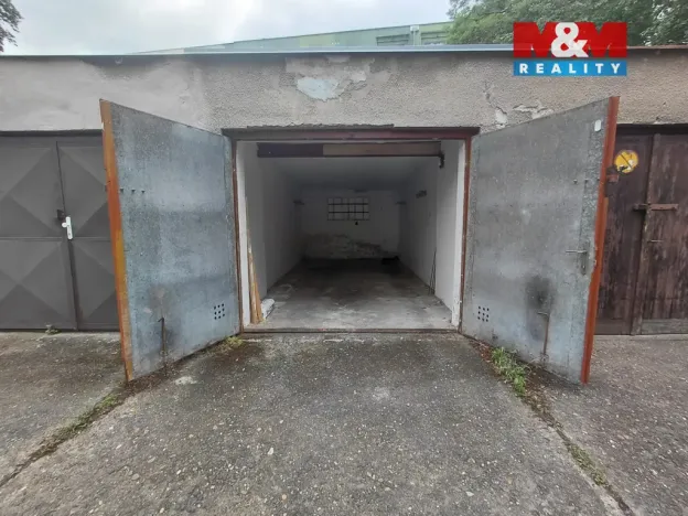 Pronájem bytu 2+1, Ústí nad Labem - Střekov, Kozinova, 52 m2