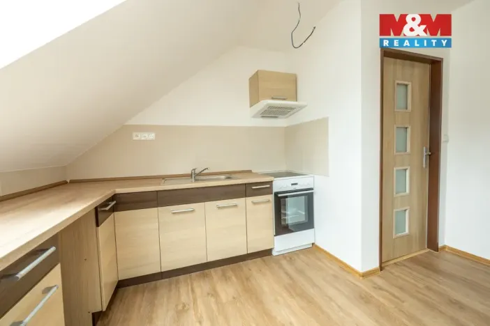 Pronájem bytu 3+1, Čečovice, 76 m2