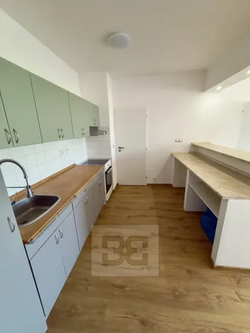 Pronájem bytu 2+kk, Kladno, Vojtěcha Lanny, 59 m2