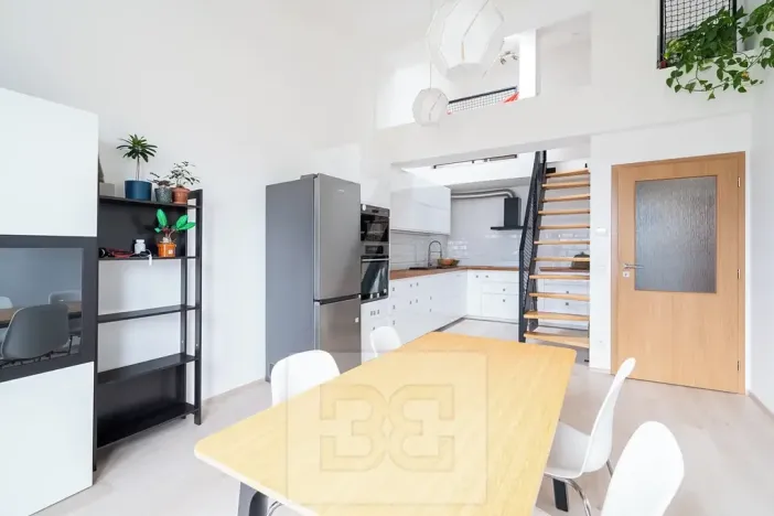 Pronájem bytu 3+kk, Chýně, Příhodova, 72 m2