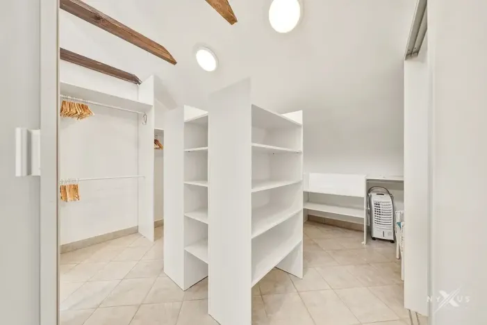 Pronájem rodinného domu, Dolní Břežany, V Úvozu, 420 m2