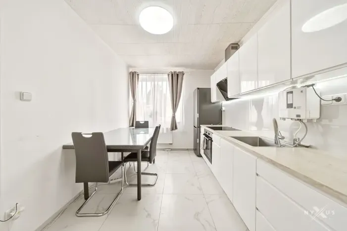 Pronájem bytu 2+1, Vestec, Na Suchých, 50 m2