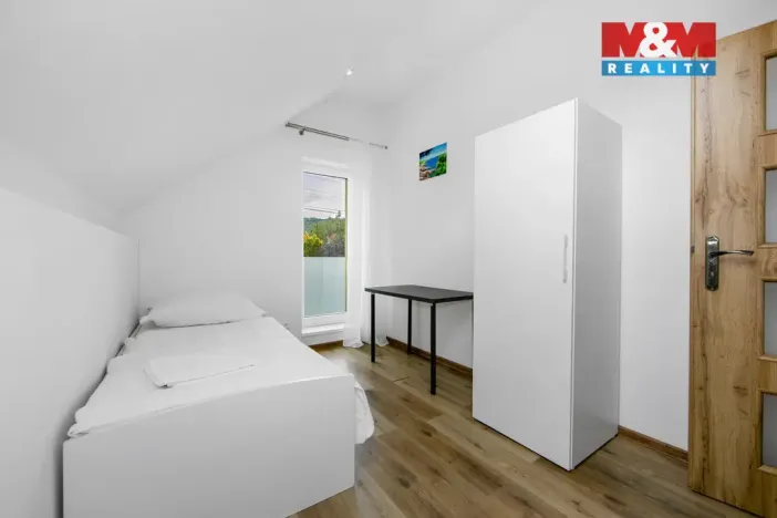 Pronájem rodinného domu, Tetín, 82 m2