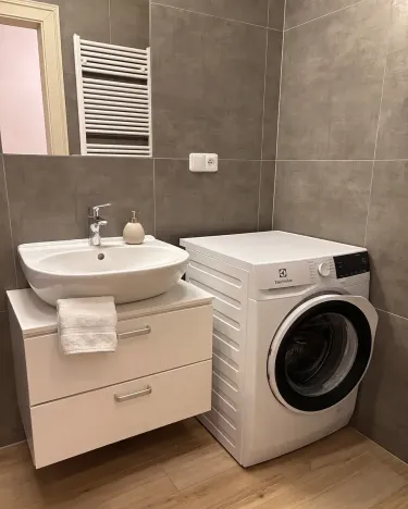 Pronájem kanceláře, Praha, Myslíkova, 67 m2