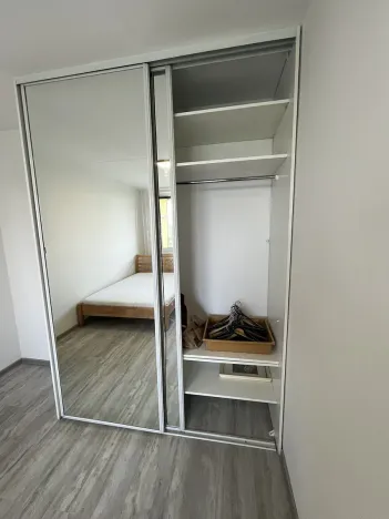 Pronájem bytu 3+kk, Praha - Petrovice, Rezlerova, 75 m2
