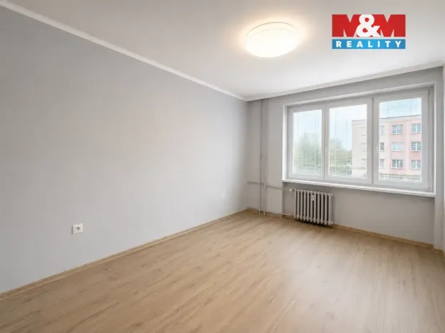 Prodej bytu 2+1, Ústí nad Labem - Bukov, Dukelských hrdinů, 52 m2