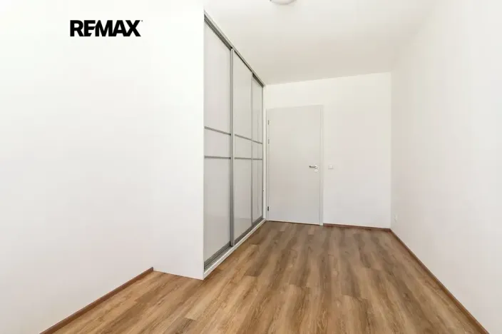 Pronájem bytu 3+kk, Praha - Hostivař, Nurmiho, 63 m2