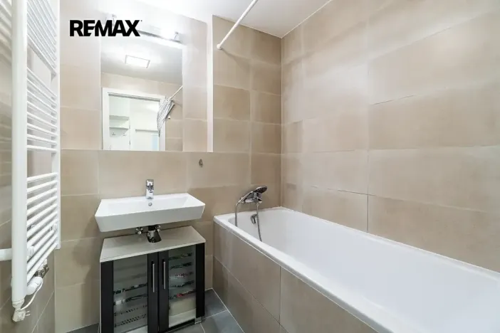 Pronájem bytu 3+kk, Praha - Hostivař, Nurmiho, 63 m2