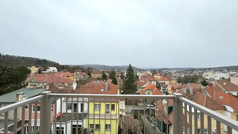 Pronájem bytu 1+kk, Brno, Březinova, 42 m2