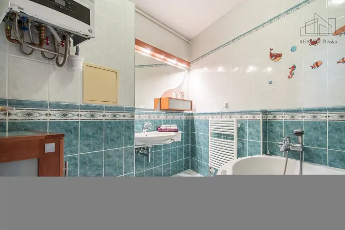 Pronájem bytu 3+1, Praha - Hlubočepy, Högerova, 100 m2