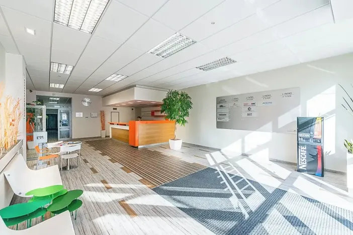 Pronájem kanceláře, Praha - Libeň, U libeňského pivovaru, 30 m2