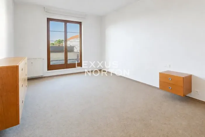 Pronájem bytu 3+kk, Praha - Libeň, Krejčího, 73 m2