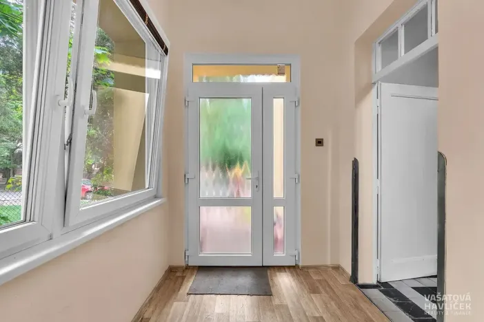 Pronájem bytu 2+1, Hradec Králové, Fučíkova, 75 m2