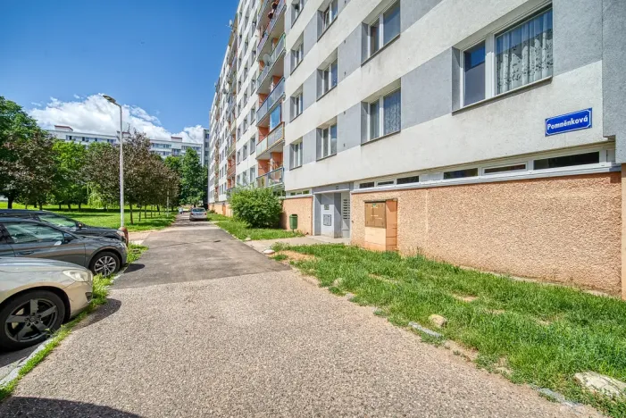 Pronájem bytu 2+1, Trutnov - Horní Staré Město, Pomněnková, 55 m2