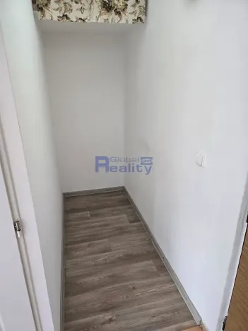 Pronájem bytu 1+1, Hradec Králové, Vysocká, 34 m2