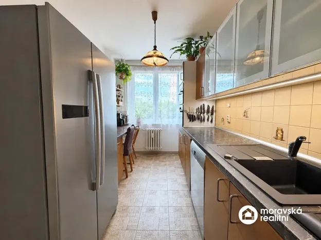 Prodej bytu 3+1, Brno, Zikova, 72 m2