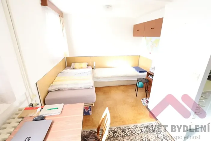 Pronájem bytu 1+kk, Praha, Formanská, 18 m2