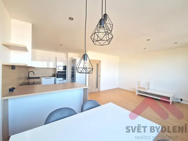 Pronájem bytu 3+kk, Praha - Bohnice, Hlivická, 73 m2