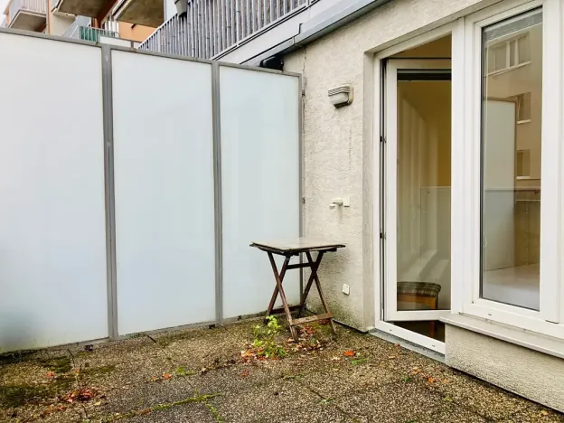 Pronájem bytu 1+kk, Praha, Počernická, 35 m2