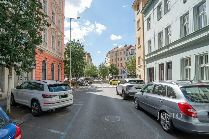 Pronájem bytu 2+kk, Praha - Vinohrady, Americká, 46 m2