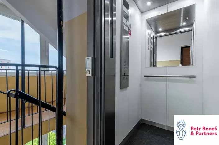 Pronájem bytu 2+kk, Rakovník, V Lukách, 41 m2