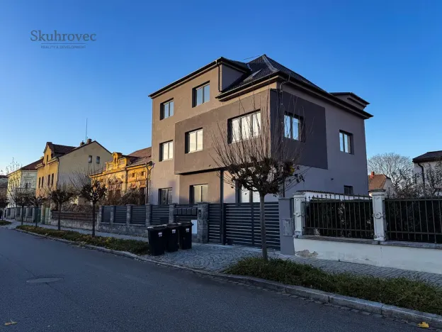 Pronájem bytu 3+kk, Nymburk, Komenského, 65 m2