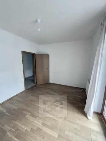 Pronájem bytu 2+kk, Praha - Dejvice, Lindleyova, 51 m2